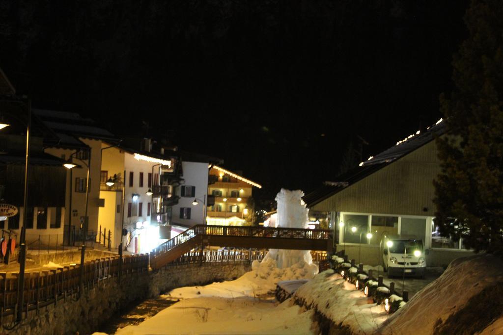 Appartamento Niki Campitello Campitello di Fassa Exterior photo